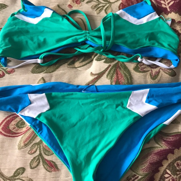 LSpace Bikini Size M - Picture 3 of 5